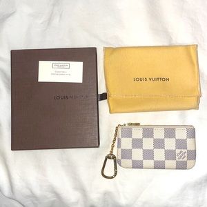 NEW, Authentic Louis Vuitton Damier Azur Key Pouch